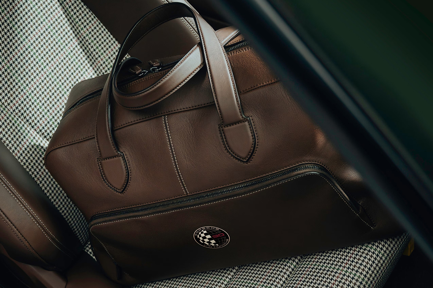 ポルシェ911GT3 90 F.A.ポルシェが90台限定で登場 〜 画像5