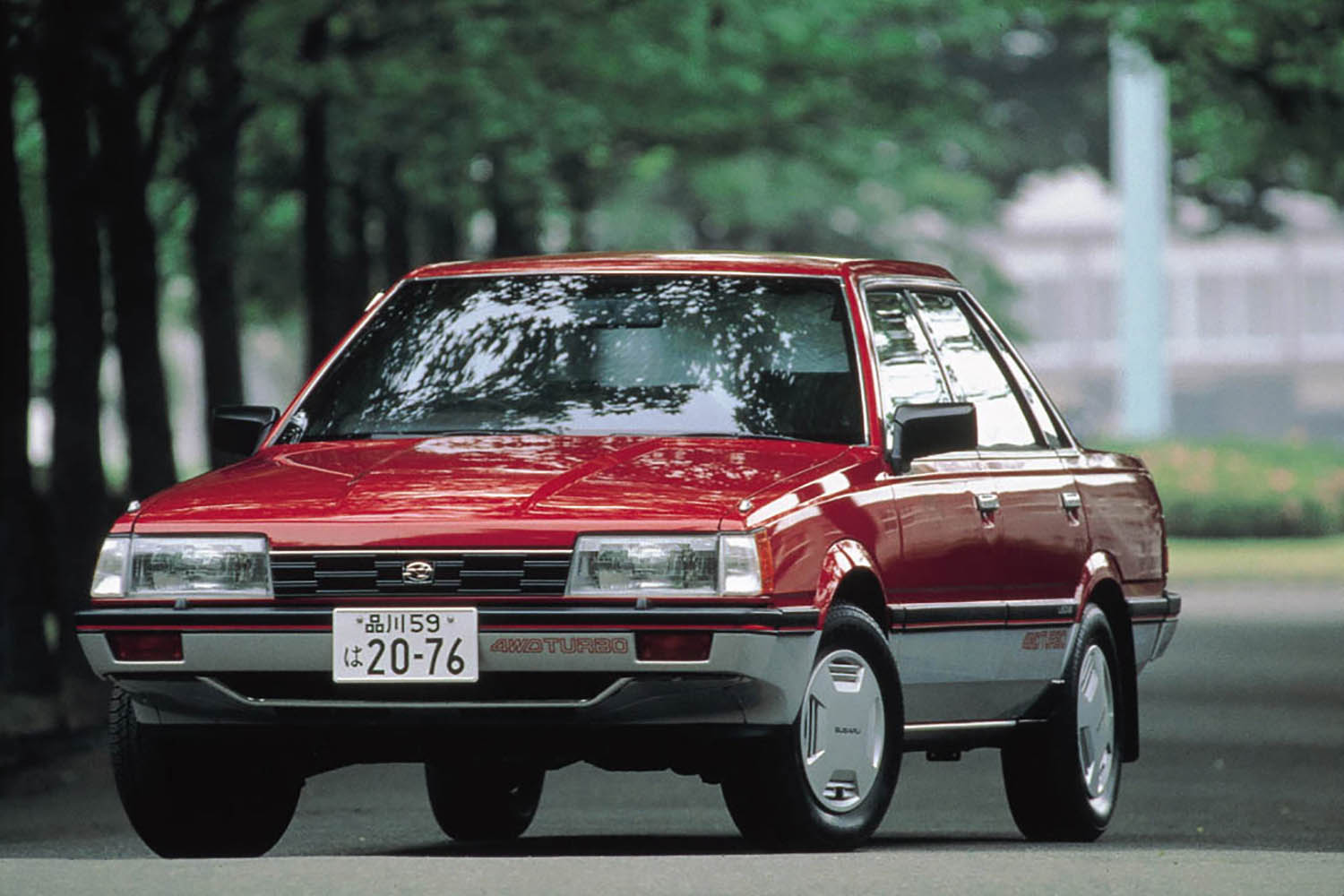 スバル・レオーネのフロントスタイリング 〜 画像9