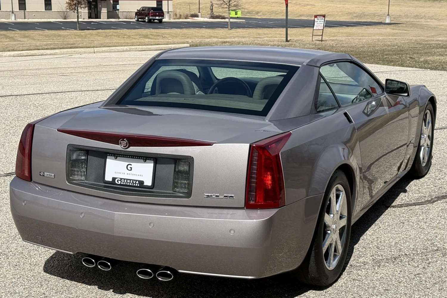 メルセデス・ベンツ SLの対抗馬を目指したキャデラックXLR 〜 画像20
