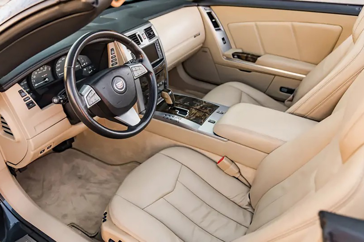 メルセデス・ベンツ SLの対抗馬を目指したキャデラックXLR 〜 画像22