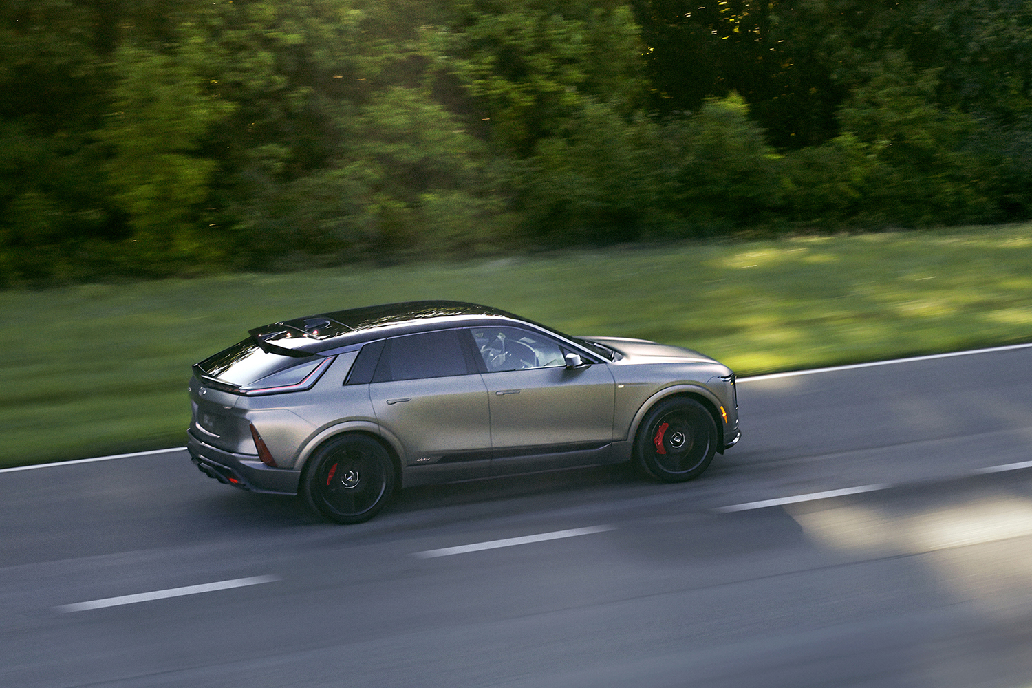 キャデラックのハイパフォーマンスライン「V」シリーズ 〜 画像1