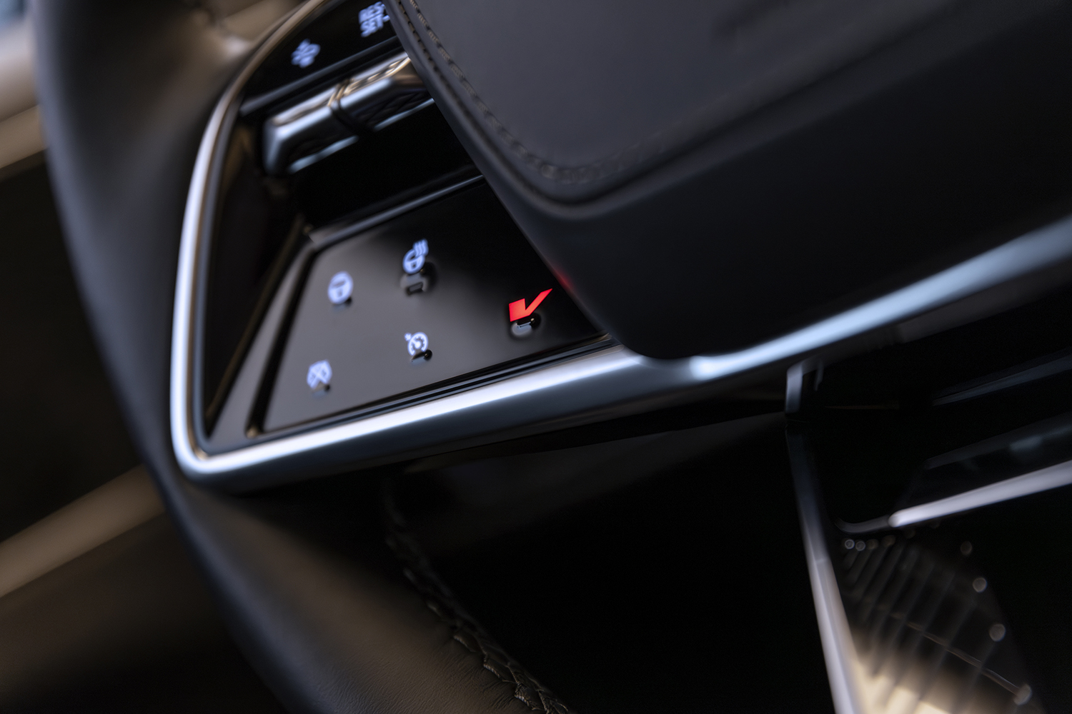 キャデラックのハイパフォーマンスライン「V」シリーズ 〜 画像6