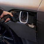 【画像】AMGとかMに匹敵するパフォーマンス！　キャデラックの「Ｖ」が狂気のバカッ速っぷりだった 〜 画像9