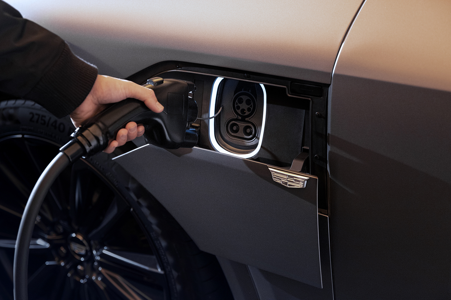 キャデラックのハイパフォーマンスライン「V」シリーズ 〜 画像9