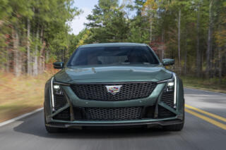 キャデラックのハイパフォーマンスライン「V」シリーズ