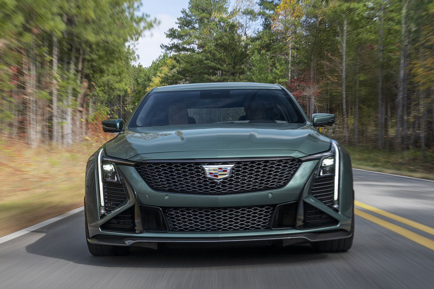 キャデラックのハイパフォーマンスライン「V」シリーズ