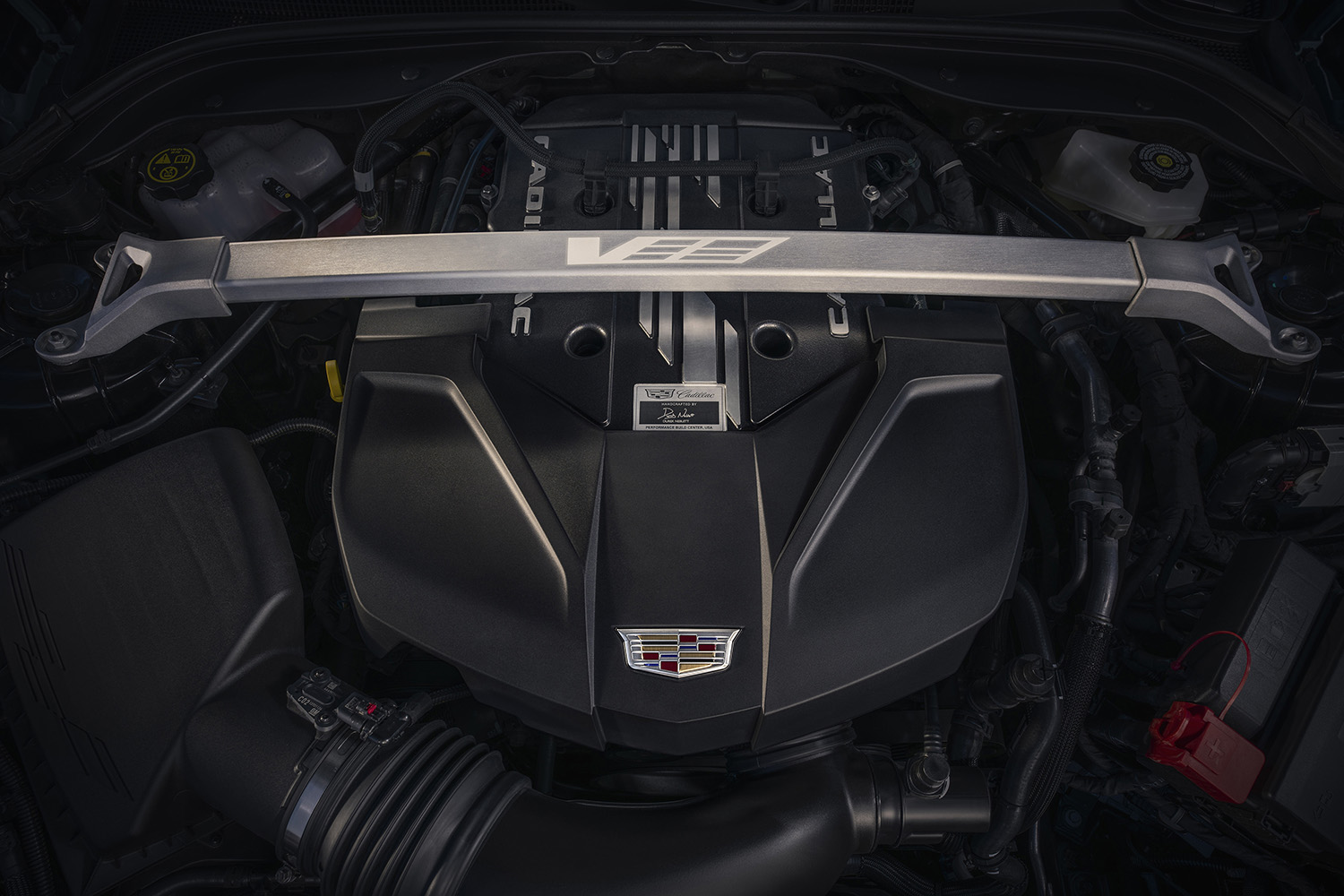 キャデラック CT5-V ブラックウイングのV8SCエンジン