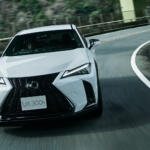 新色追加とユーティリティ面のアップデートでより上質な１台へ！　レクサスUX300hがマイナーチェンジを実施