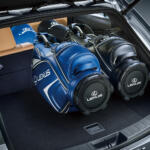 【画像】新色追加とユーティリティ面のアップデートでより上質な１台へ！　レクサスUX300hがマイナーチェンジを実施 〜 画像1