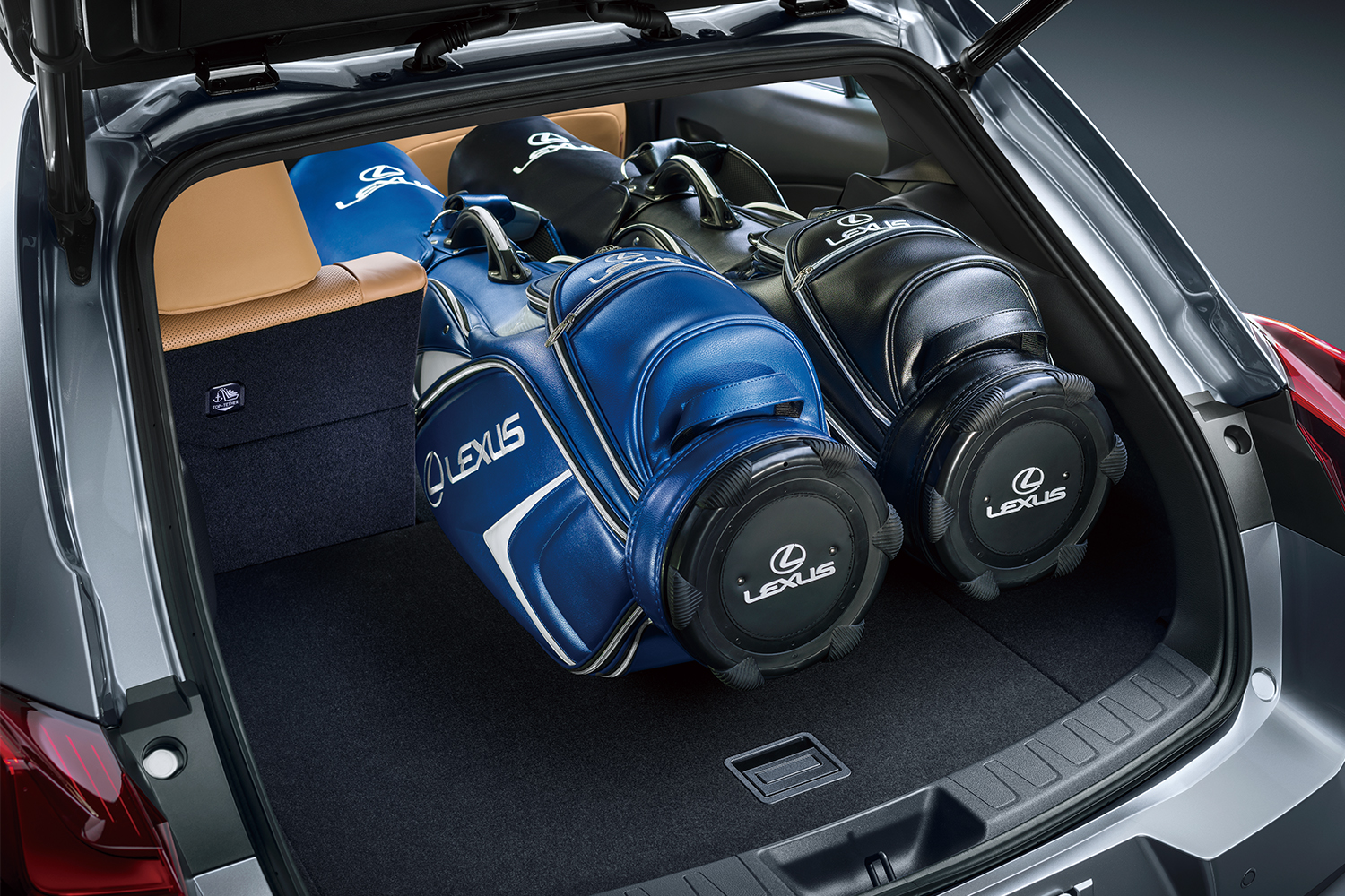 レクサスUX300hがマイナーチェンジを実施 〜 画像1