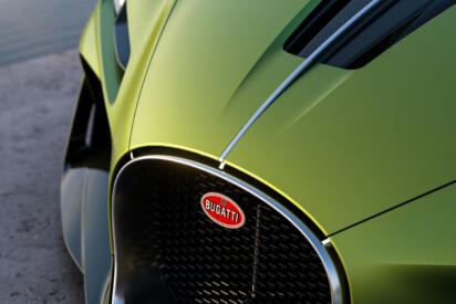 ブガッティ最後の16気筒エンジンモデルが誕生！　ワンオフ製作された「ブリュイヤール」とは