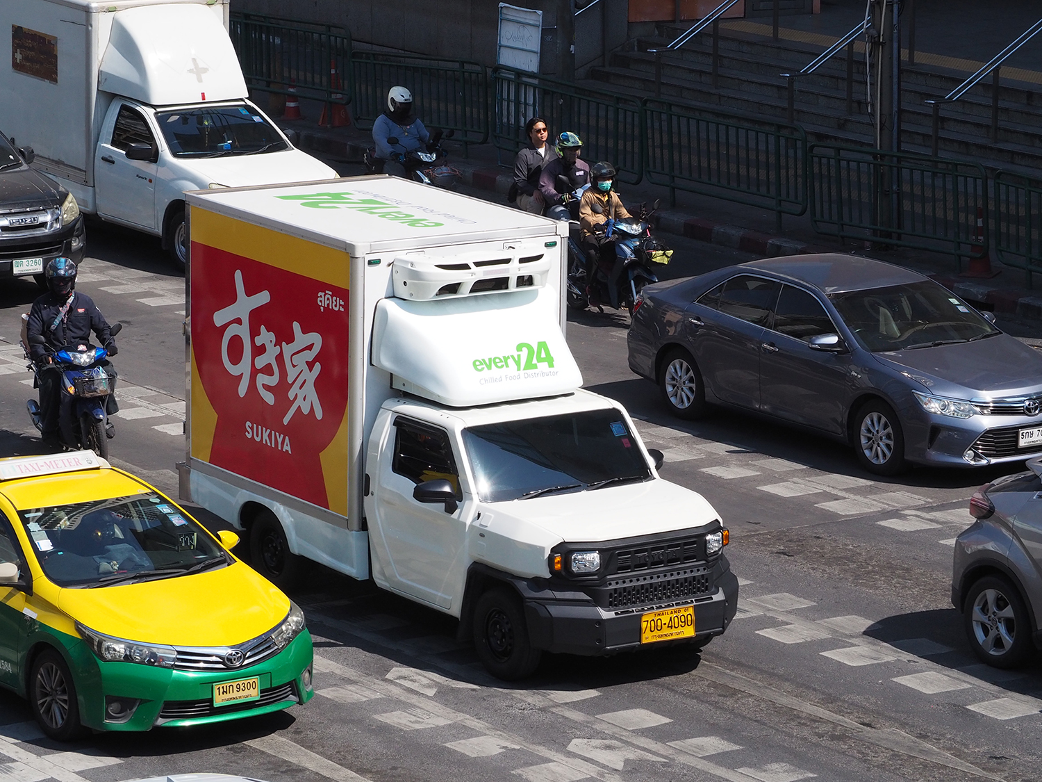 バンコクでは日産セレナとキックスが街を埋め尽くしていた 〜 画像11