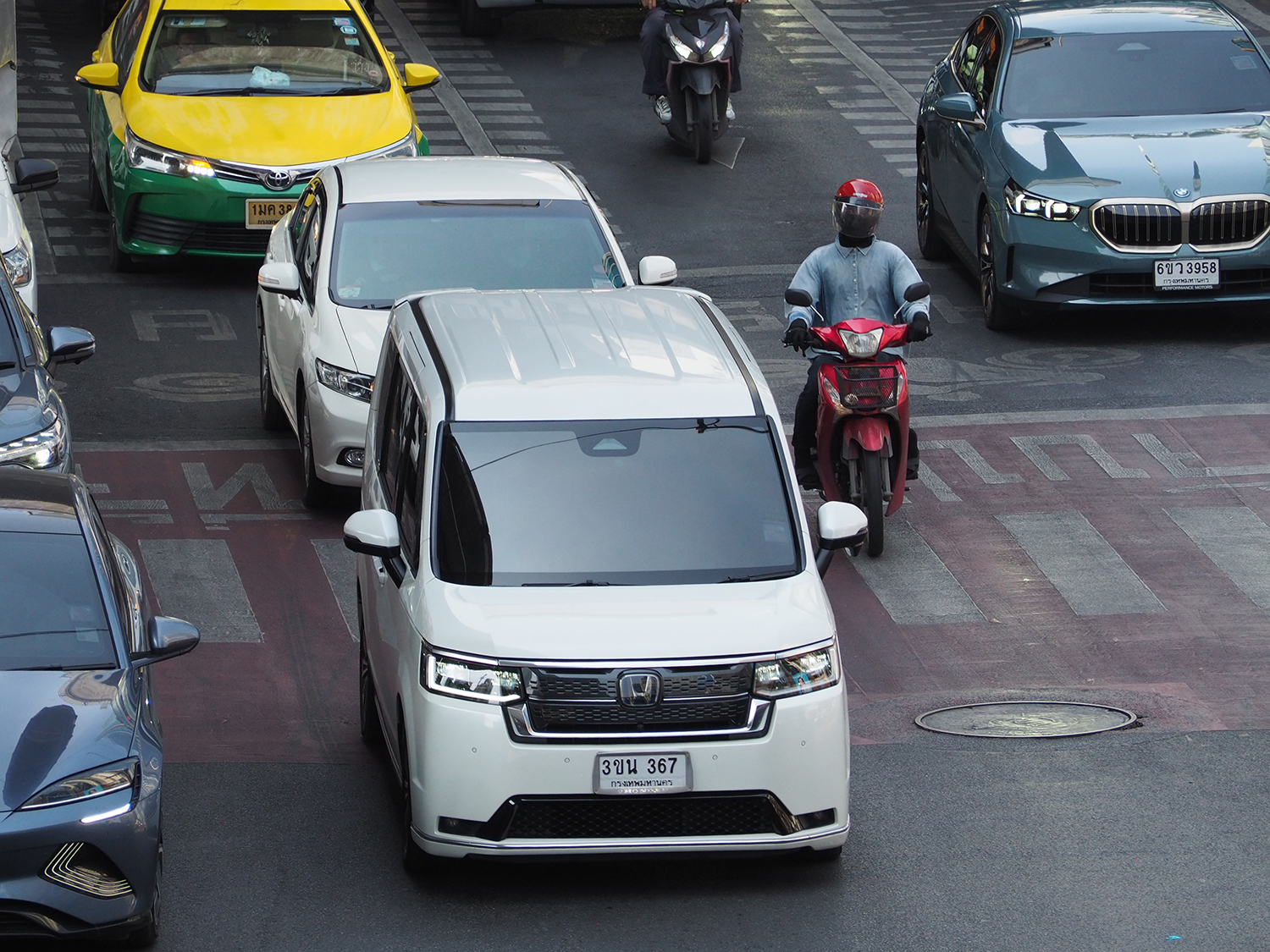 バンコクでは日産セレナとキックスが街を埋め尽くしていた 〜 画像23