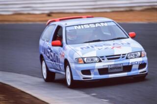 想像以上に重要だったFF車におけるリヤタイヤの重要性