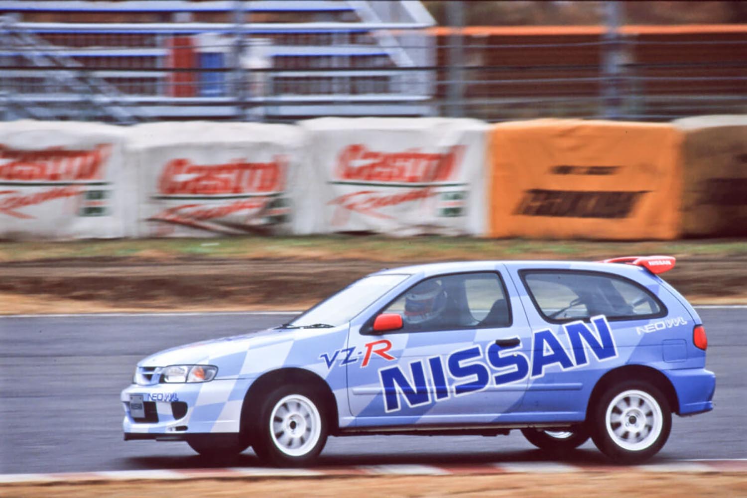 日産パルサーVZ-R N1