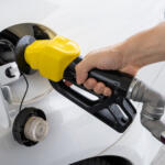 【画像】昔はそもそも「ハイオク」なんてなかったのになぜ？　「旧車」にはハイオクを入れるほうがいいといわれる理由とは 〜 画像1