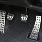 【画像】EK9命の編集部員がFD2に乗ってみた！　どっちのシビック タイプＲがいい……ってFD2の魅力にやられてしまった 〜 画像25