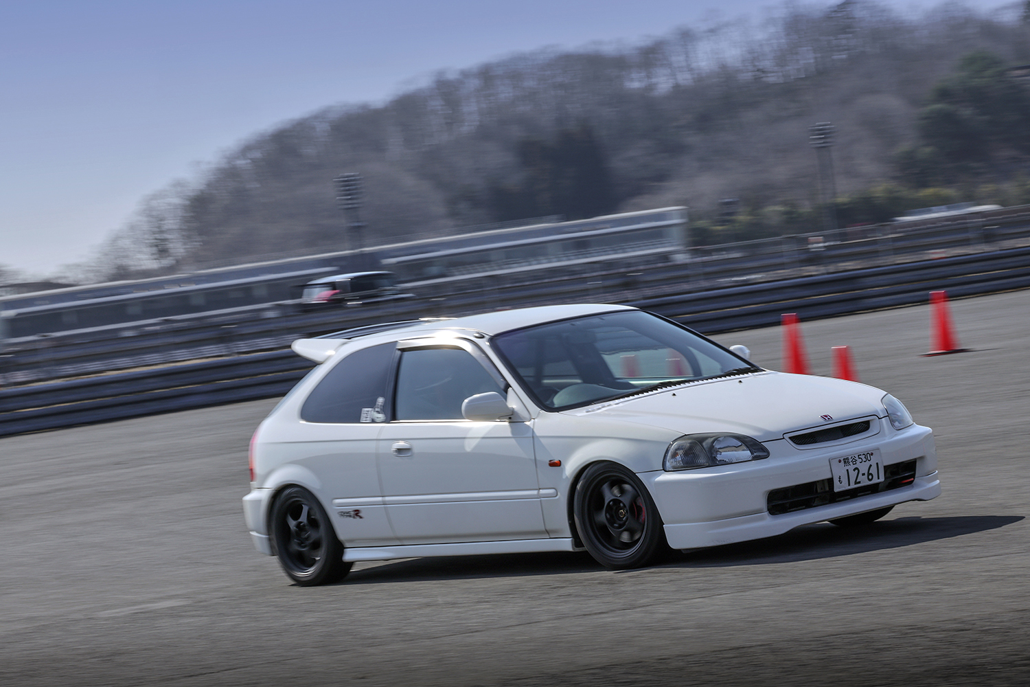 井上のシビックタイプR（EK9）