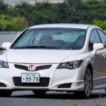 【画像】EK9命の編集部員がFD2に乗ってみた！　どっちのシビック タイプＲがいい……ってFD2の魅力にやられてしまった 〜 画像8