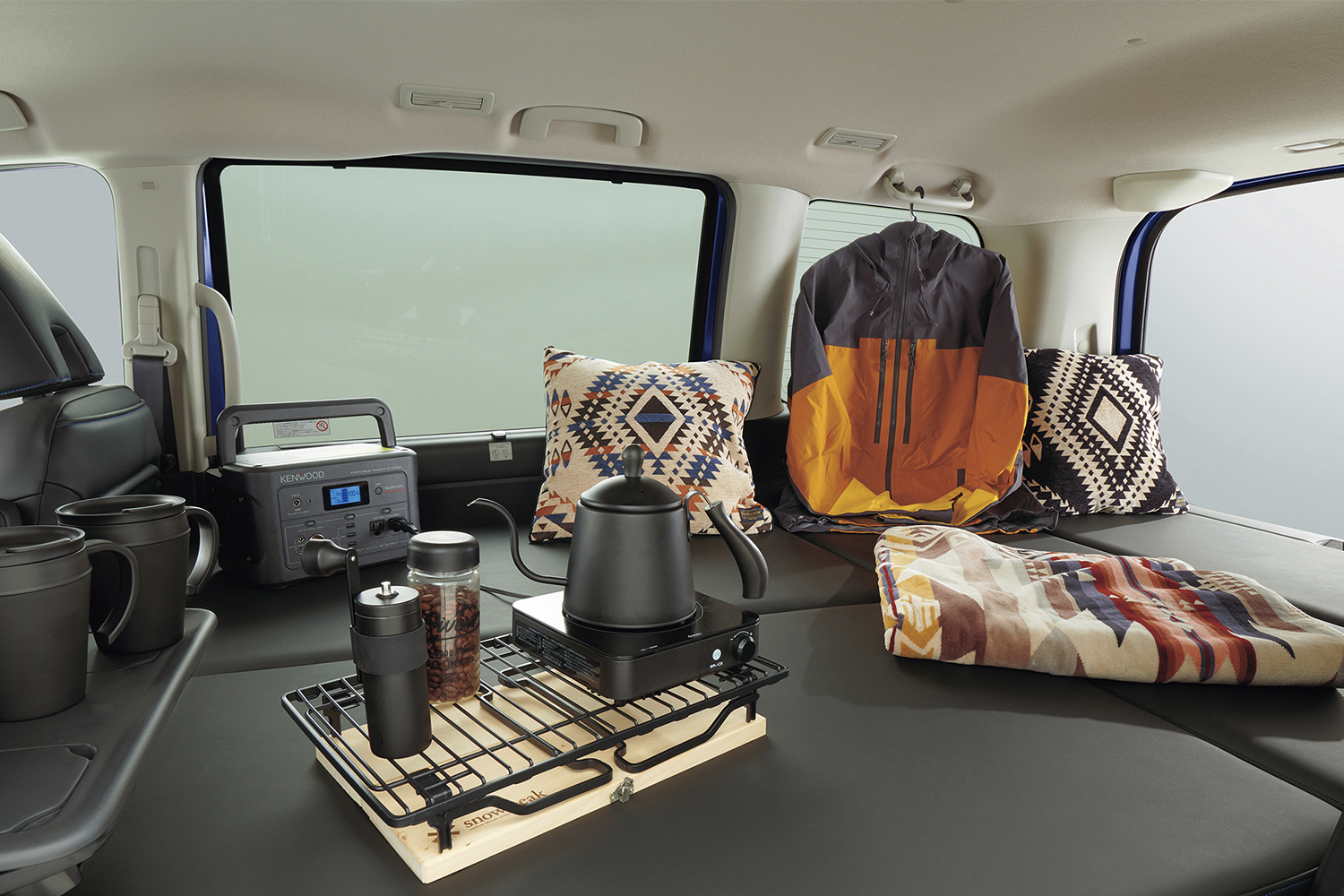 日産セレナに設定された「マルチベッド」と「マルチボックス」がアウトドアファン必見だった 〜 画像9