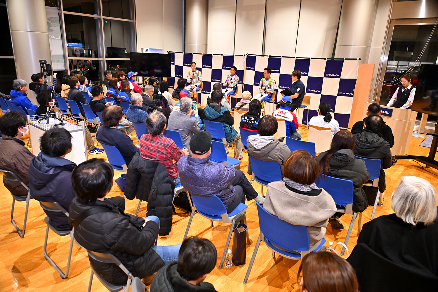 チームタクティによる栃木スバルでのトークショーの様子 〜 画像62