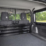 【画像】イギリスに２シーターのジムニーがあったってマジか！　排ガス規制をまのがれる苦肉の策の「商用ジムニー」がむしろ欲しくてたまらん!! 〜 画像6