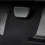 【画像】13年目のご長寿セダンが４度目のお色直し！　レクサスISがビッグマイナーチェンジを実施 〜 画像35