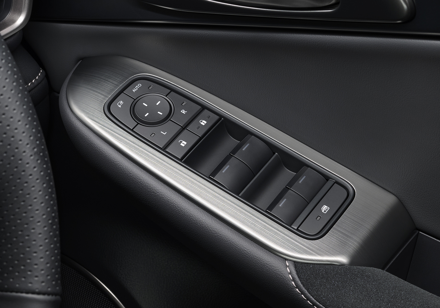 レクサスISがビッグマイナーチェンジを実施 〜 画像80