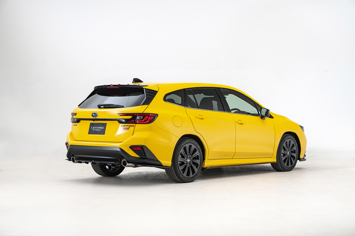 スバルが「WRX STI Sport♯」をはじめとした特別仕様車を大量発表で会場大盛り上がり【東京オートサロン2026】 〜 画像32