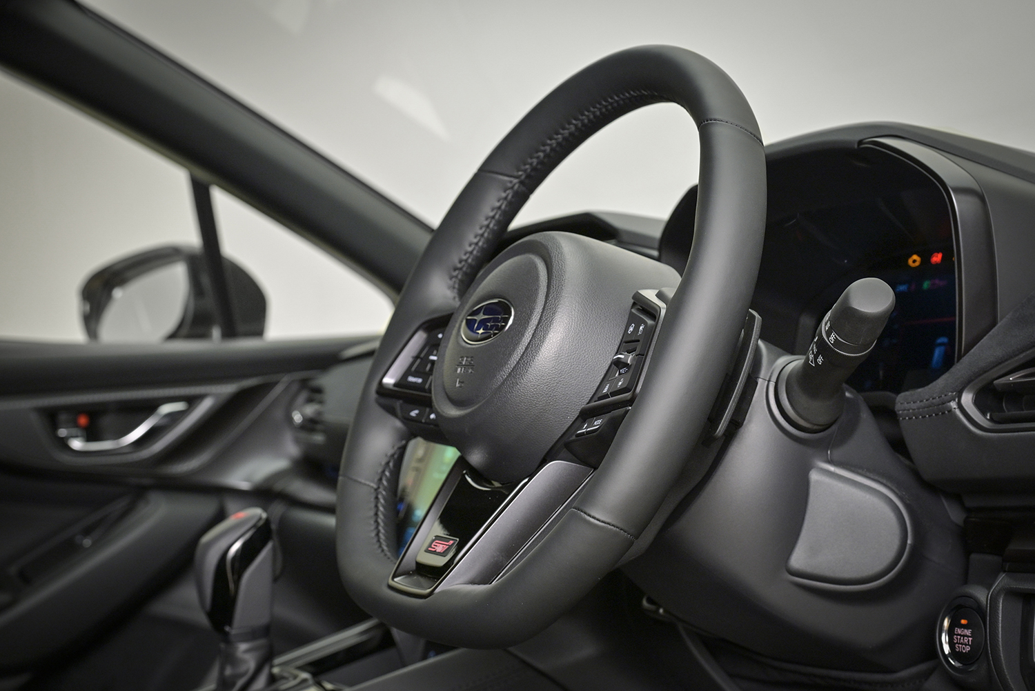 スバルが「WRX STI Sport♯」をはじめとした特別仕様車を大量発表で会場大盛り上がり【東京オートサロン2026】 〜 画像47