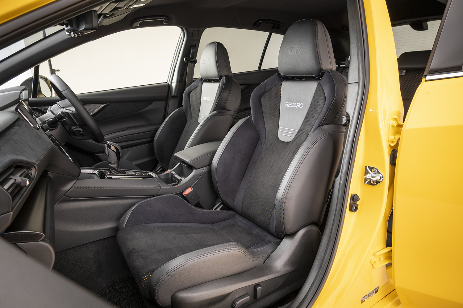 スバルが「WRX STI Sport♯」をはじめとした特別仕様車を大量発表で会場大盛り上がり【東京オートサロン2026】 〜 画像51