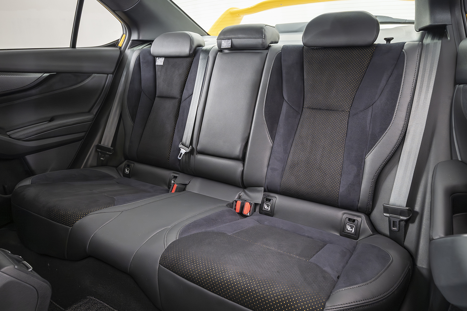 スバルが「WRX STI Sport♯」をはじめとした特別仕様車を大量発表で会場大盛り上がり【東京オートサロン2026】 〜 画像72