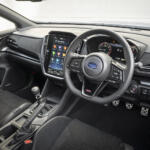 【画像】WRXに待望のMTモデルが登場！　いまなら「生」で見て触れられる!!【東京オートサロン2026】 〜 画像100