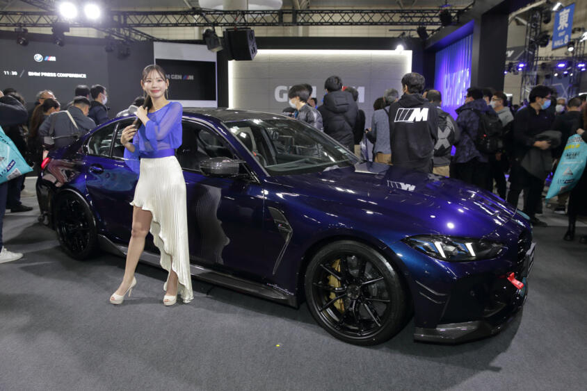 バカッ速のM2が降臨！　ニュルを７分25秒で駆け抜けるM2 CSの恐るべき性能【東京オートサロン2026】