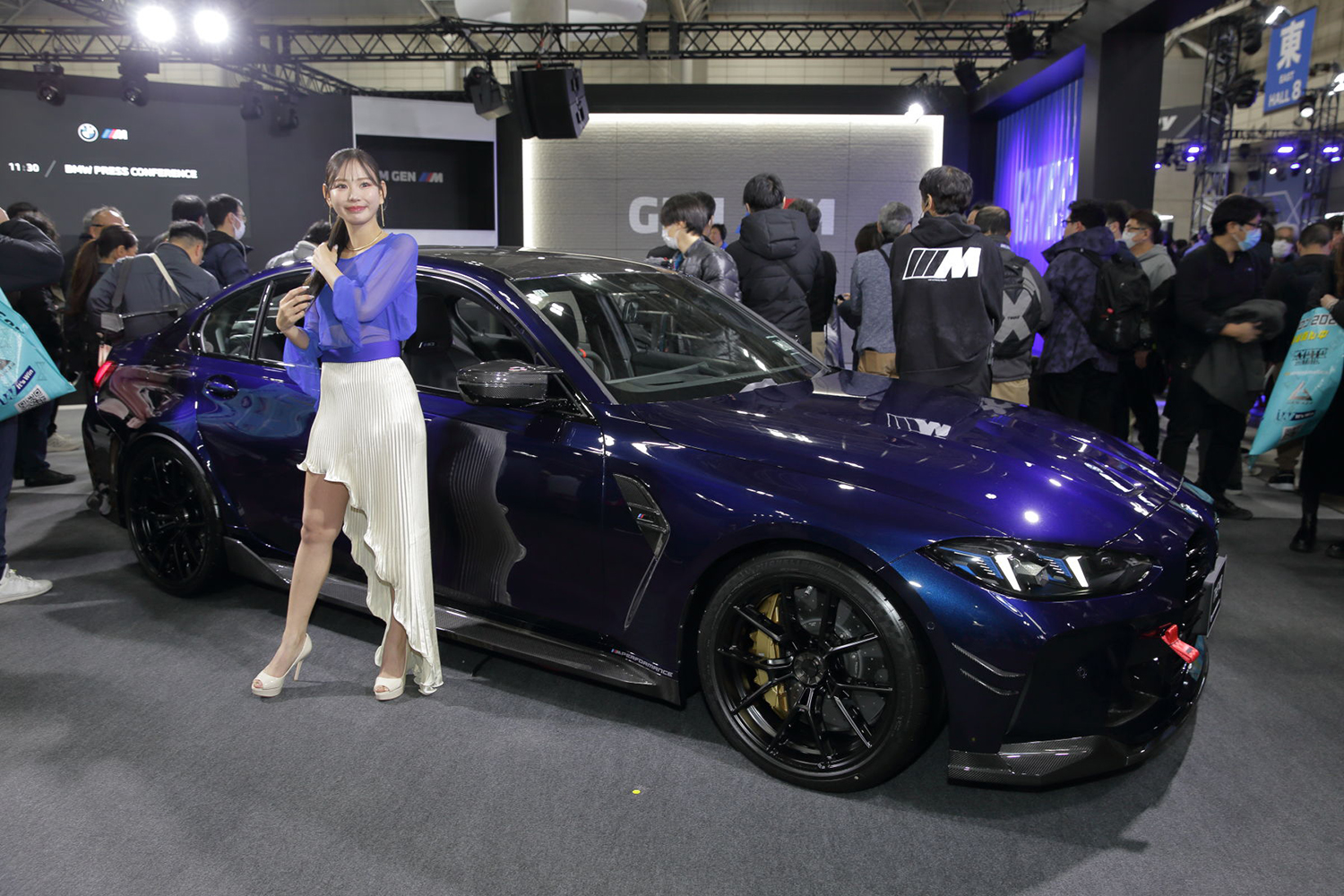 BMWブースにて話題のM２CSを日本初公開