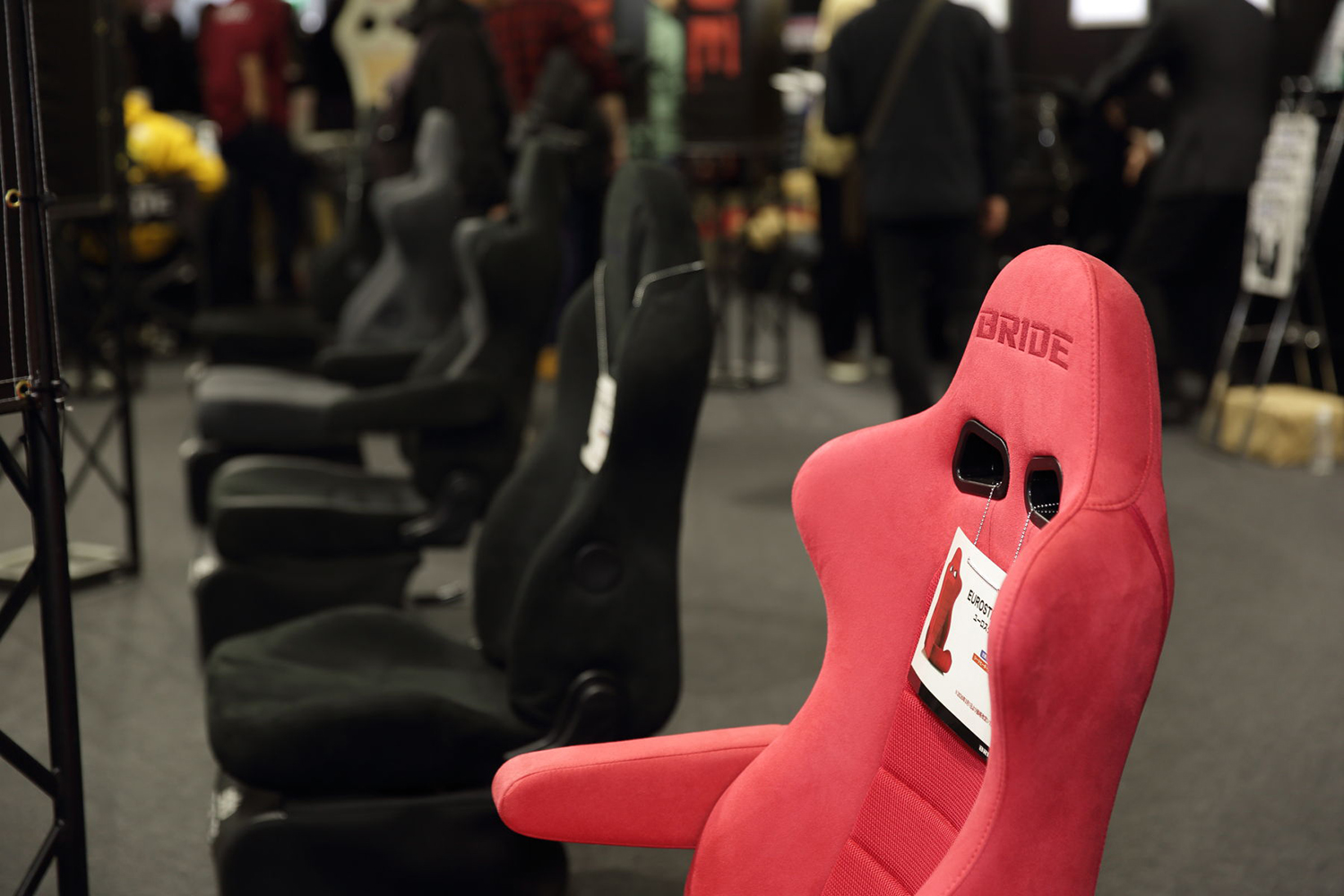 国産シートブランド「ブリッド」ブースでは最新シートを一気に試せるぞ【東京オートサロン2026】 〜 画像13