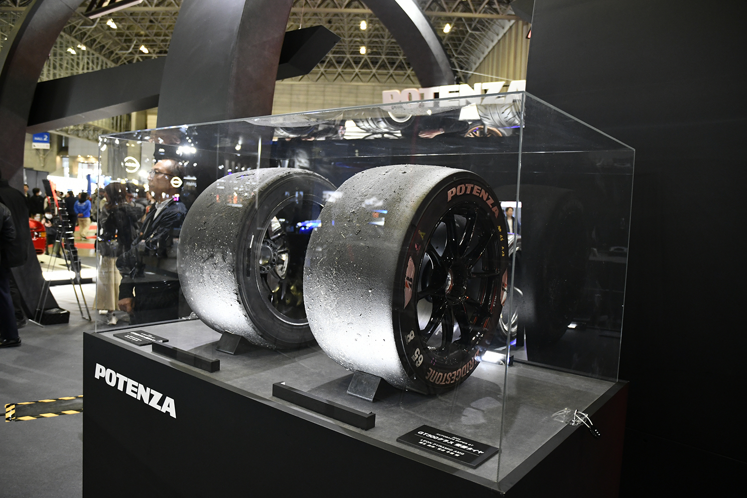 ブリヂストンブースはタイヤのみならず世界の名車も絶賛展示中【東京オートサロン2026】 〜 画像7