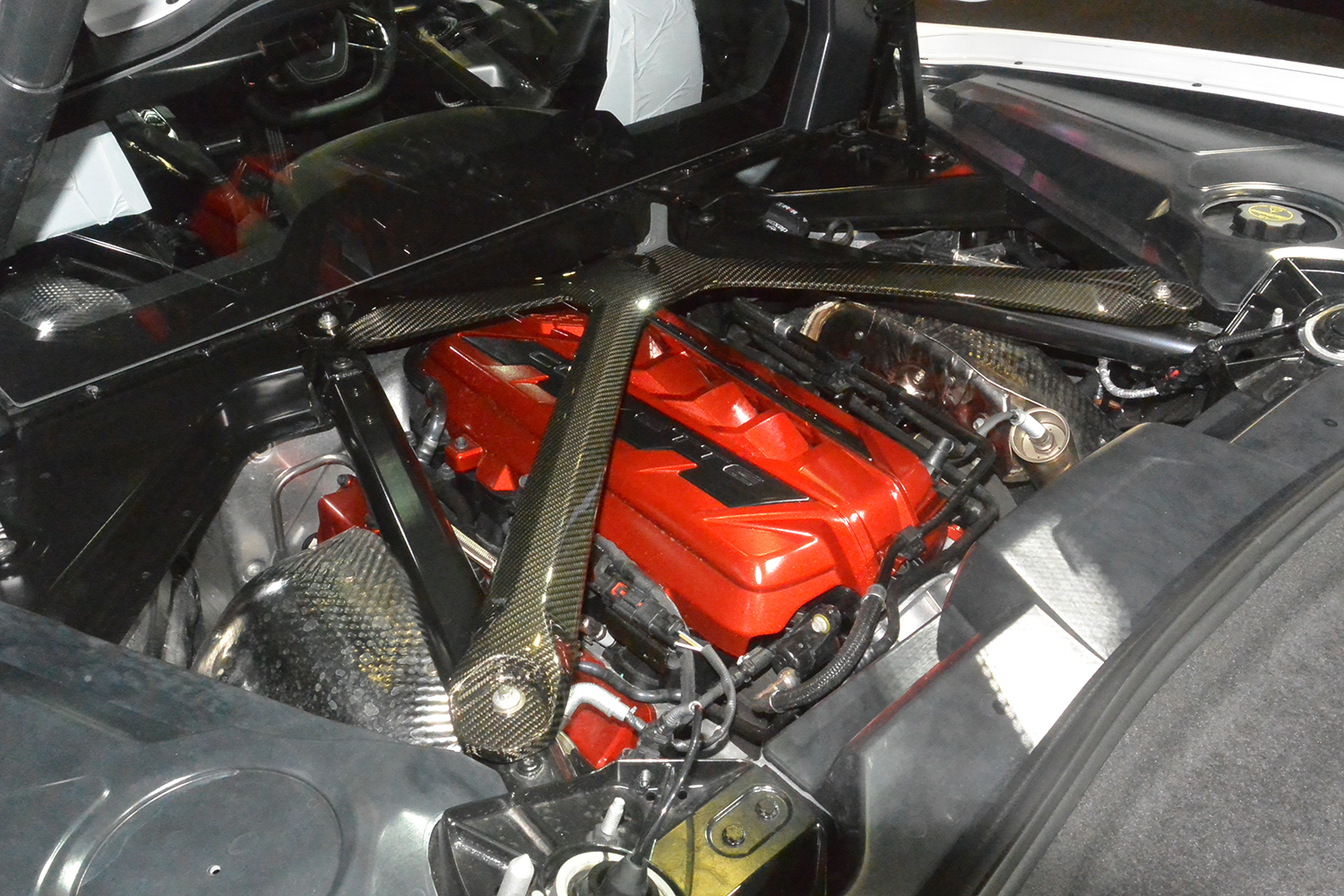 走りと見た目の両方を極めた特別仕様車「シボレー・コルベットZ06 Santorini Edition」が登場【東京オートサロン2026】 〜 画像6