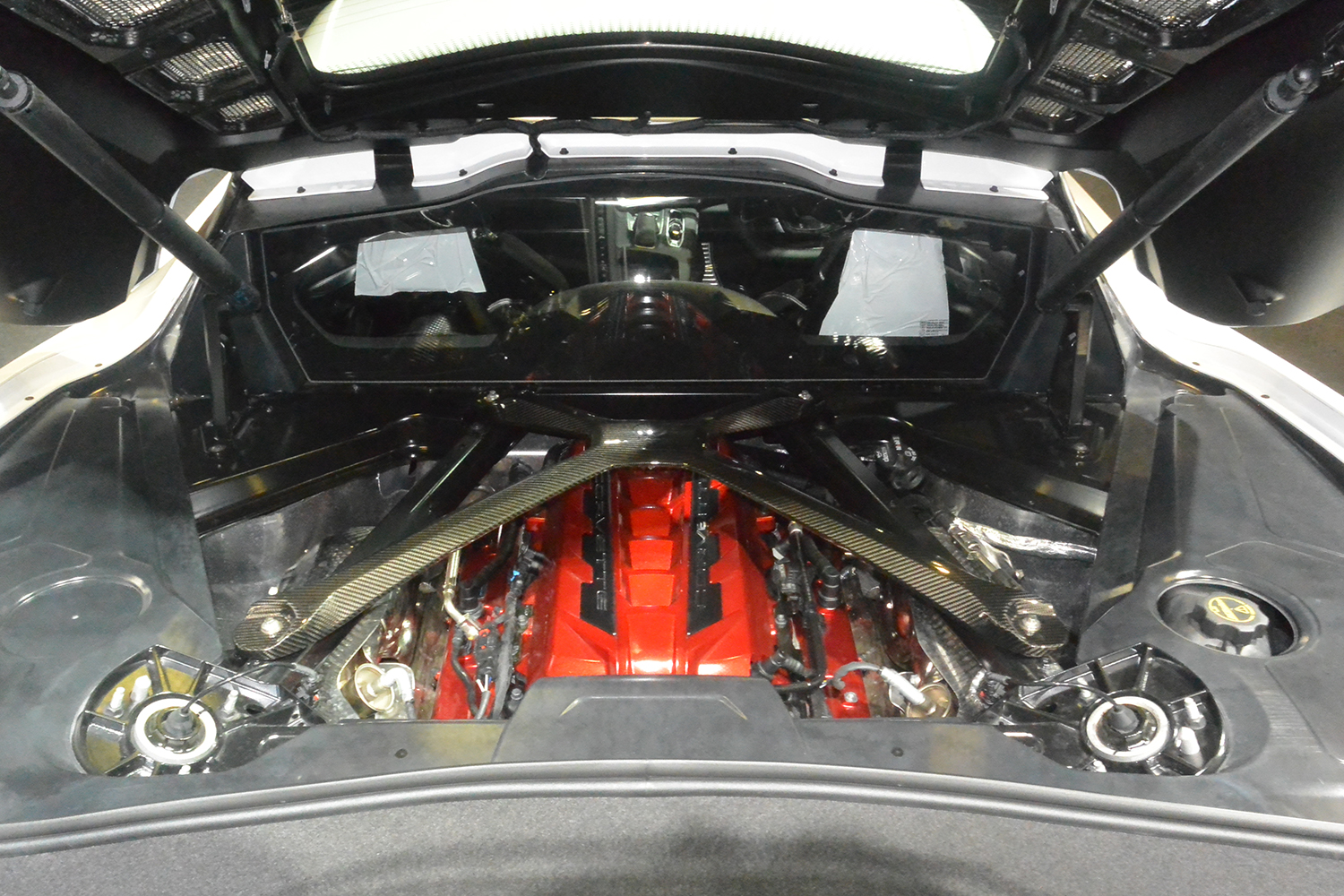 走りと見た目の両方を極めた特別仕様車「シボレー・コルベットZ06 Santorini Edition」が登場【東京オートサロン2026】 〜 画像7