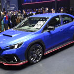 【画像】WRXに待望のMTモデルが登場！　いまなら「生」で見て触れられる!!【東京オートサロン2026】 〜 画像1