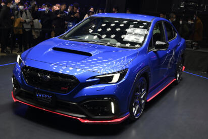 WRXに待望のMTモデルが登場！　いまなら「生」で見て触れられる!!【東京オートサロン2026】