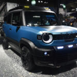 【画像】「モンハン」コラボのジムニーとかゲームファンも熱くなること確実！　スズキのクルマたちがあらゆる人の冒険心をかき立てる!!　【東京オートサロン2026】 〜 画像23