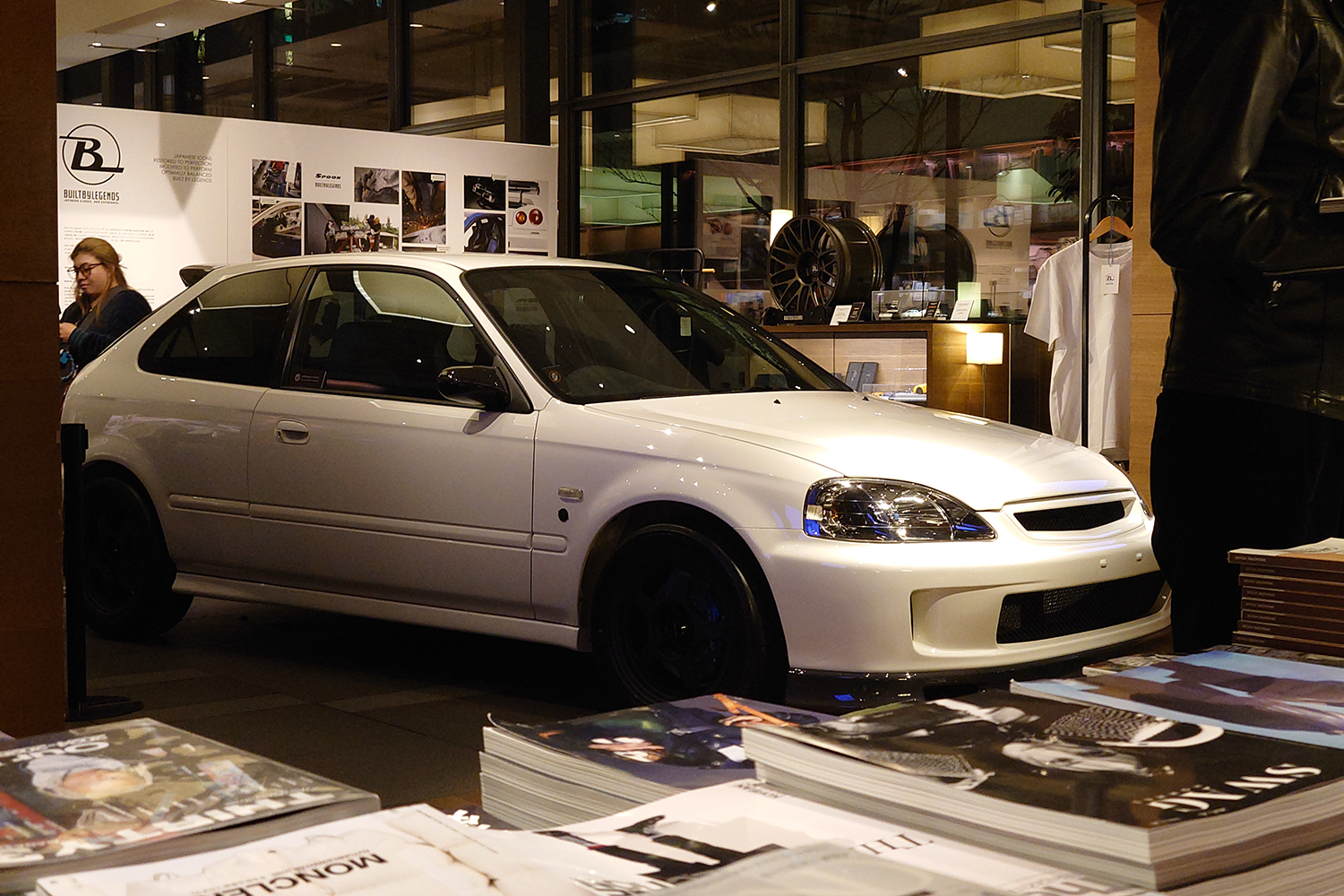 「Built By Legends」が美術品クオリティで仕上げた初代シビック タイプRを公開 〜 画像1