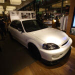 【画像】初代シビック タイプＲマニアはとりあえず拝んどけ！　レジェンド級の職人たちがレストモッドしたEK9のクオリティに卒倒しそう 〜 画像2