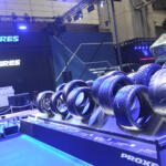 大人気タイヤ「オープンカントリー」シリーズが大集合！　真っ青に染まったトーヨータイヤブースはモータースポーツファン必見【東京オートサロン2026】