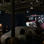 【画像】エンジンだけじゃなくてBEVでも速さを追求！　VWの「ID.GTIコンセプト」の気になる中身【東京オートサロン2026】 〜 画像6