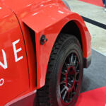 【画像】スイスポの見た目だけど……明らかに違和感！　モンスタースポーツが作った文字どおり「怪物」スイフトスポーツの正体とは？ 〜 画像3