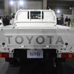 【画像】ランクルミニかと思ったら……ハイラックスチャンプじゃん！　群馬トヨタが日本で走れないトラックを展示したワケ 〜 画像16