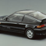 【画像】イマドキの新車で流行中の「一文字テールランプ」！　斬新……かと思いきやかつて結構採用されていたデザインだった 〜 画像10