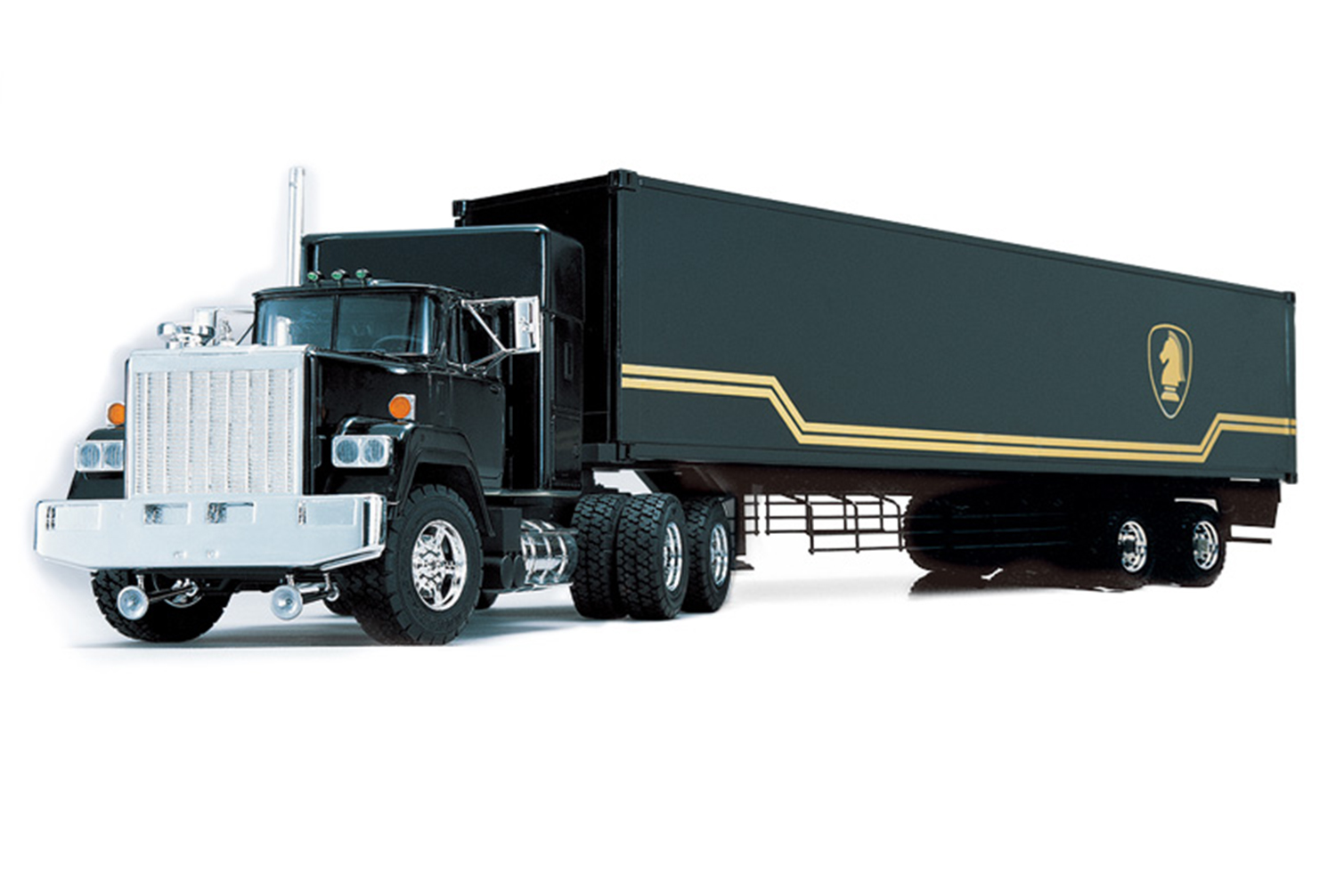 トレーラーの運転は生半可な技術じゃやっぱり務まらなかった 〜 画像1